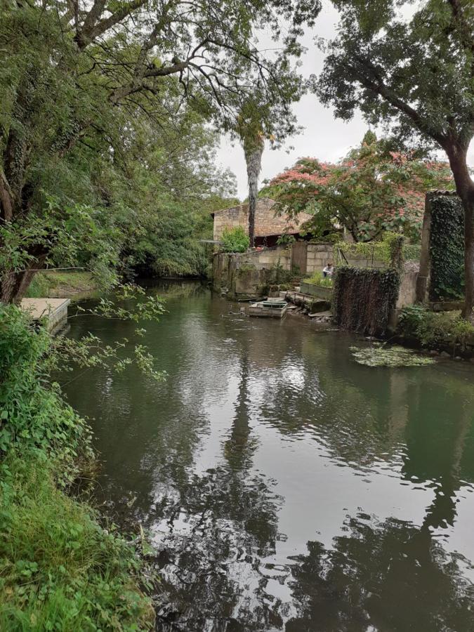 Le Clos Des Passiflores ポン エクステリア 写真